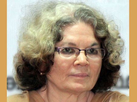 ആംആദ്മിയുടെ പുതിയ സംസ്ഥാന കണ്‍വീനര്‍ സാറാജോസഫ്