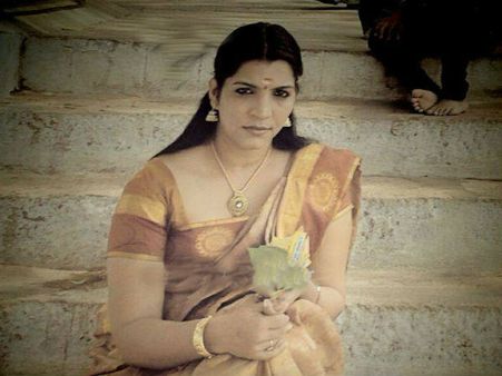 കൂടുതല്‍ വീഡിയോ പുറത്തുവിടുമെന്ന് സരിതയ്ക്ക് ഭീഷണി