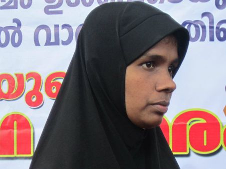 5ദിവസം പ്രായമുള്ള മകള്‍ക്ക് മുലപ്പാല്‍ പോലും നിഷേധിച്ച് ജസീറയുടെ സമരം