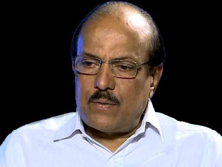 മുസ്ലിങ്ങള്‍ ദീപാവലി ആശംസിക്കരുത്? കുഞ്ഞാലിക്കുട്ടി വിവാദത്തില്‍