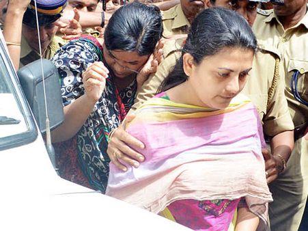 ബിന്ധ്യയുടെ അമ്മ ദുരൂഹ സാഹചര്യത്തില്‍ മരിച്ച നിലയില്‍