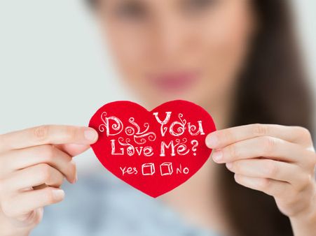 സൗദിക്കാരനെ പ്രണയിച്ച് വഞ്ചിച്ച 'ഇന്ത്യന്‍ നടി' അറസ്റ്റില്‍