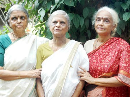  ഹൃദയകുമാരിട്ടീച്ചറെ അറിയാന്‍...