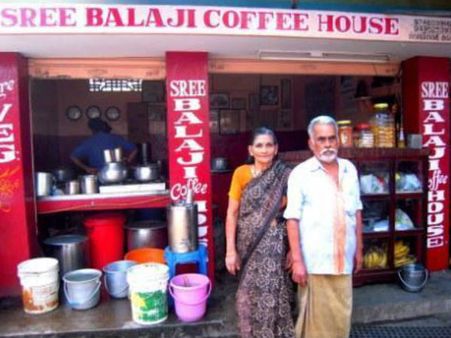 ചായക്കടയില്‍ നിന്നും പ്രധാനമന്ത്രിയായില്ല, പക്ഷേ ലോകം കണ്ടു 