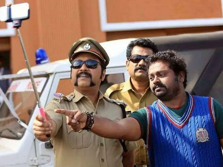  ഗണേഷിന്റെ മേല്‍ കയറിയ പ്രേതം ഉമ്മന്‍ ചാണ്ടിയുടേയോ...?
