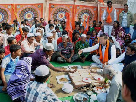 അലിഗഡ്: മതംമാറ്റത്തില്‍ നിന്നും സംഘപരിവാര്‍ പിന്മാറി