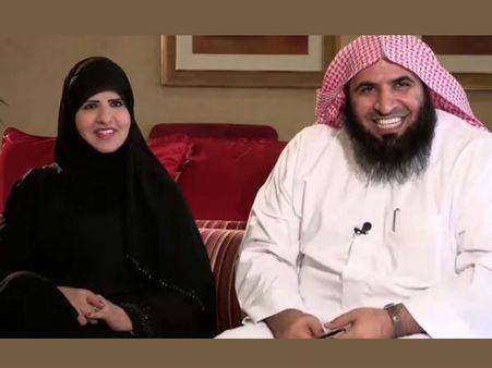 ഭാര്യ മേക്കപ്പിട്ടു; മത പുരോഹിതന് വധഭീഷണി