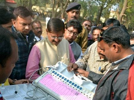 ജമ്മുകാശ്മീരിലും ജാര്‍ഖണ്ഡിലും ബിജെപി നേട്ടം കൊയ്യുമോ?