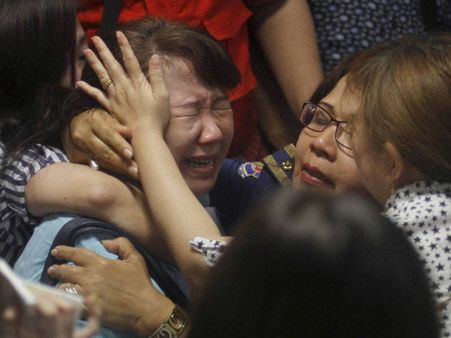 എയര്‍ഏഷ്യ വിമാനദുരന്തം: നാല്‍പത് മൃതദേഹങ്ങള്‍ കണ്ടെടുത്തു