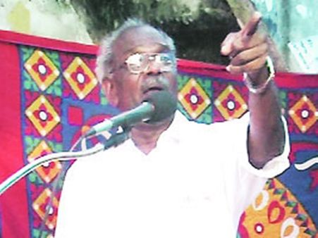 ചെങ്കൊടിയേന്തിയ മുണ്ടയ്ക്കല്‍ മാധവന്‍ മണി