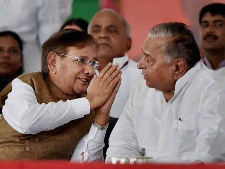 ദില്ലി ഭരിക്കാന്‍ സിപിഎമ്മില്ലാത്ത മൂന്നാം മുന്നണി?