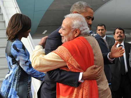 മോദി - ഒബാമ കെട്ടിപിടിത്തതിന് സുക്കര്‍ബെര്‍ഗിന്റെ ലൈക്ക്