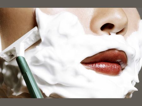 ഷേവ് ചെയ്താല്‍ സുന്ദരികളാകാം