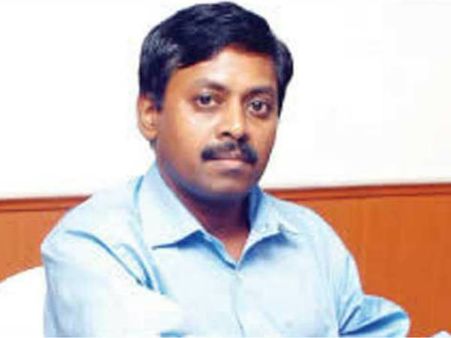 സുവിശേഷം പ്രസംഗിച്ചു, ഐഎഎസ് ഓഫീസറുടെ പണിപോകും!