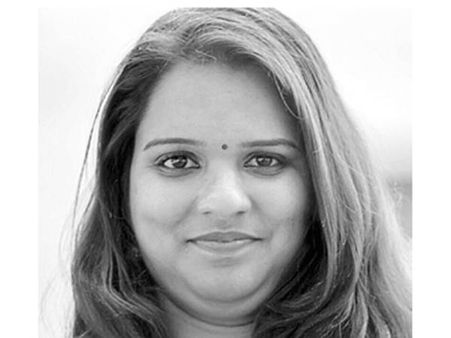 വാട്‌സ് ആപ്പില്‍ നഗ്നചിത്രം, നടി ലാവണ്യ ആത്മഹത്യയ്ക്ക് ശ്രമിച്ചു