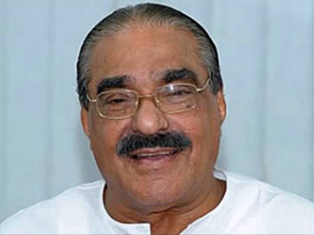 ലാലിസത്തില്‍ കെ എം മാണി രക്ഷപ്പെടുന്നു; പ്രതിപക്ഷവും ഹാപ്പി