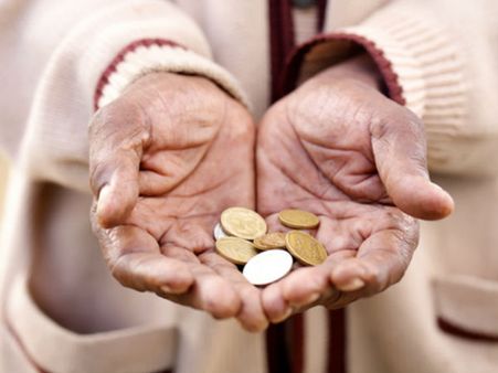 ബിഹാറിലെ യാചകന്റെ സമ്പാദ്യം 1.25 കോടിരൂപ; 4 എടിഎം കാര്‍ഡുകള്‍