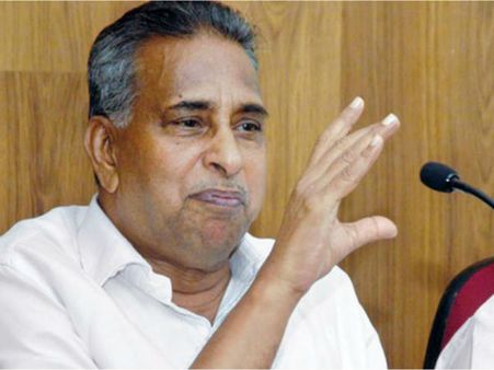 പിണറായിയെ മുഖ്യമന്ത്രിയായി തീരുമാനിച്ചിട്ടില്ല: വൈക്കം വിശ്വന്‍