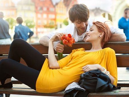 കാമുകി ഉപേക്ഷിച്ചപ്പോള്‍ ഭ്രാന്തായ യുവാവിനെ അമ്മ 13 വര്‍ഷം കോഴിക്കൂട്ടില്‍ അടച്ചിട്ടു