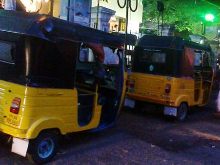 ഓട്ടോക്കൂലി ഗൂഗിള്‍ മാപ്പ് നോക്കി, മെച്ചം മലയാളികള്‍ക്കും, ബെംഗളൂരു ടൂ സ്മാര്‍ട്ടേയ്!
