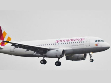 ഫ്രാന്‍സില്‍ 148 യാത്രക്കാരുമായി വിമാനം തകര്‍ന്നുവീണു, എല്ലാവരും കൊല്ലപ്പെട്ടു?