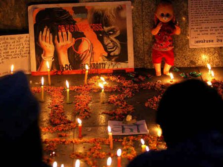 ഇന്ത്യാസ് ഡോട്ടറിലെ വിവാദ പരാമര്‍ശം; അഭിഭാഷകര്‍ക്കെതിരെ സുപ്രീംകോടതി