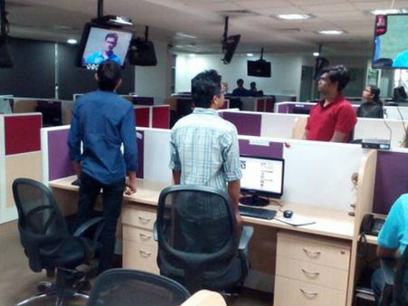 ഇന്ത്യന്‍ ഓഫീസുകള്‍ ഇന്ത്യ - ഓസ്‌ട്രേലിയ സെമിഫൈനല്‍ കാണുന്നത് ഇങ്ങനെ