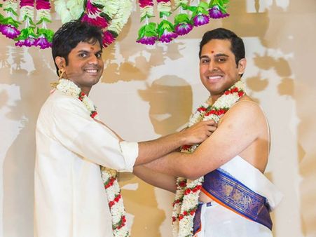 മലയാളികളായ സ്വവര്‍ഗാനുരാഗികള്‍ അമേരിയ്ക്കയില്‍ വിവാഹിതരായി