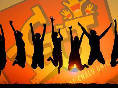 ഐസിയുവിന് ഒരു ലക്ഷം ലൈക്ക് കഴിഞ്ഞേ...!!!