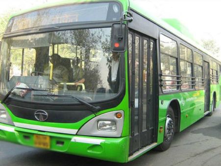 സരിത ട്രാന്‍സ്‌പോര്‍ട്ട് ഡ്രൈവറായി, സിനിമയിലല്ല, ജീവിതത്തില്‍!