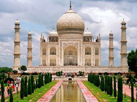 ഭൂകമ്പമോ? രക്ഷയ്ക്ക് താജ് മഹല്‍ ഉണ്ടല്ലോ...