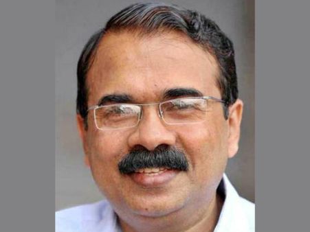 അധ്യാപകന്റെ ആത്മഹത്യ; ജെയിംസ് മാത്യുവിനെതിരെ കുറ്റപത്രം