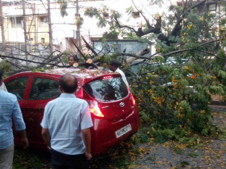 ബെംഗളൂരുവില്‍ മഴ കനക്കും, യാത്രക്കാര്‍ സൂക്ഷിക്കുക