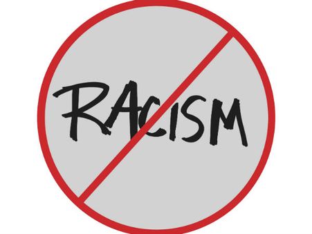 ദളിത് സംരംഭകയെ ജാതിപ്പേര് വിളിച്ച് അധിക്ഷേപിച്ചു, ജോലിസ്ഥലത്ത് നിന്ന് പുറത്താക്കി, സംഭവം പിറവത്ത്