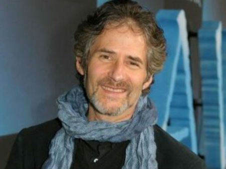 ടൈറ്റാനിക് സംഗീത സംവിധായകന്‍ വിമാനാപകടത്തില്‍ മരിച്ചു, പറക്കാനുള്ള മോഹം ജീവനെടുത്തു