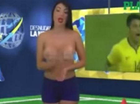 ടീം കോപ്പയില്‍ നിന്ന് പുറത്തായെങ്കിലും വസ്ത്രമുരിഞ്ഞ് വെനസ്വേലന്‍ അവതാരക