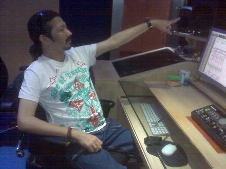 കീ ബോര്‍ഡിനെ സ്‌നേഹിച്ച കലാകാരന്‍