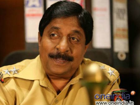 കൊച്ചിയില്‍ ക്യാന്‍സര്‍ സെന്റര്‍ വേണ്ട... ശ്രീനിവാസന്‍ പറഞ്ഞതില്‍ എന്താണ് തെറ്റ്?
