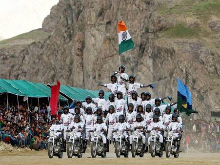 കാര്‍ഗില്‍ വിജയ് ദിവസ്... ഇന്ത്യന്‍ അഭിമാനത്തിന്റെ 16-ാം വര്‍ഷം... കാണൂ