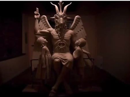 അമേരിക്കയില്‍ ഇനി സാത്താന്റെ പ്രതിമയും