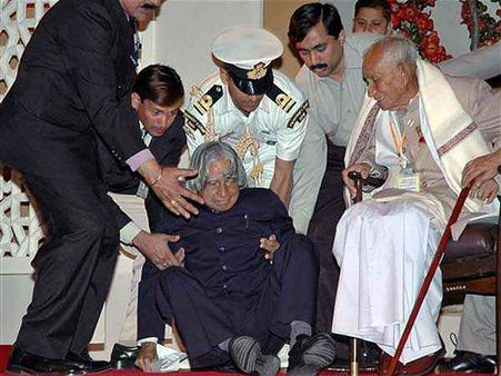 കലാമിന്റെ അന്ത്യനിമിഷങ്ങളെന്നപേരില്‍ വൈറലായത് 8 വര്‍ഷം മുമ്പെയുള്ള ഫോട്ടോ