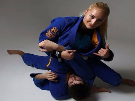 പീഡനങ്ങളെ കായികമായി നേരിടാന്‍ മാര്‍ഷ്യല്‍ ആര്‍ട്‌സുമായി സൗദി പെണ്‍കുട്ടികള്‍