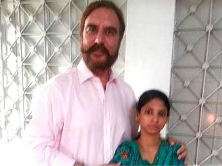 'ബജ്രംഗി ഭായിജാന്‍'പ്രചോദനമായി ഇന്ത്യന്‍ യുവതിയുടെ ബന്ധുക്കളെ കണ്ടെത്താന്‍ പാക് യുവാക്കള്‍