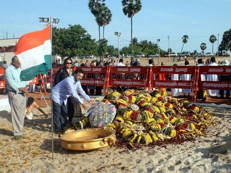 കലാമിന്റെ മരണം താങ്ങാനായില്ല, ടെക്കി തൂങ്ങിമരിച്ചു