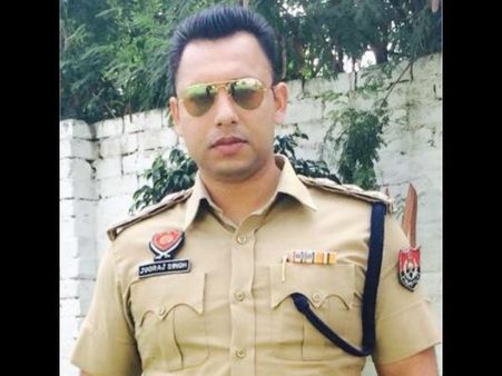 പഞ്ചാബില്‍ തീവ്രവാദികളെ വെടിവെച്ചിട്ടത് ഈ ഇന്ത്യന്‍ ഹോക്കി താരം!