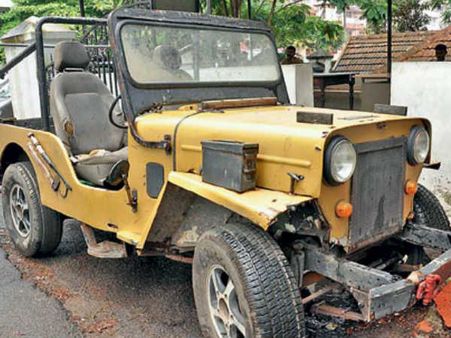 സിഇടിയില്‍ തെസ്‌നിയുടെ മരണത്തിന് കാരണമായ ആ കാലന്‍ ജീപ്പിന്റെ കഥ...