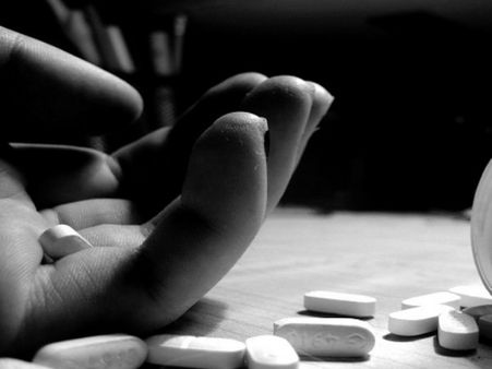 ആ കുരുന്നുകള്‍ ഭക്ഷണം കണ്ടിട്ട് നാളുകളേറെ അവര്‍ മരിയ്ക്കുമെന്ന് ഉറപ്പായ നിമിഷം അമ്മ ജീവനൊടുക്കി