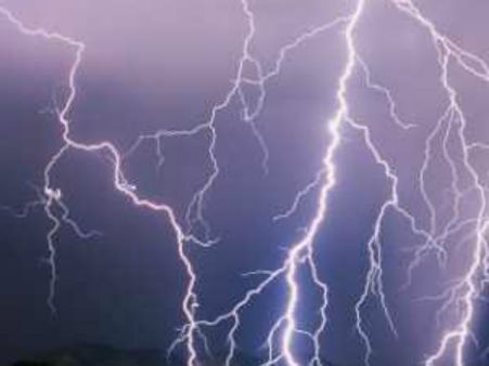 ആന്ധ്രപ്രദേശില്‍ മിന്നലേറ്റ് 20പേര്‍ മരിച്ചു