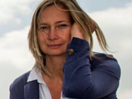 ഷെയിം ഓണ്‍ യു പെട്ര ലാസ്ലോ, കാണൂ ഒരു നോണ്‍ മലയാളി പൊങ്കാല!