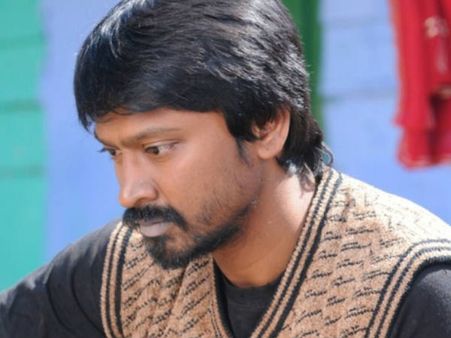 സ്ത്രീധന പീഡനം: സിനിമാതാരത്തിനെതിരെ പോലീസ് കേസ്